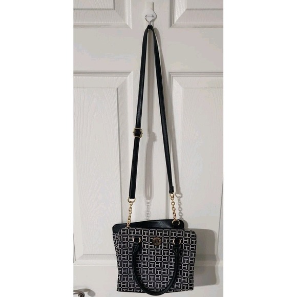 Tommy Hilfiger Shopper Style Monogram Logo Bag Tote Black Handbag - Picture 5 of 9